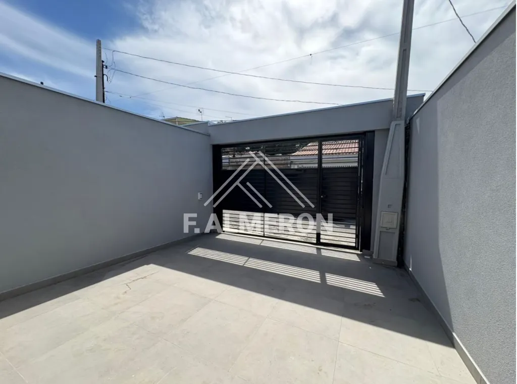 2 casas venda Salto (1).webp